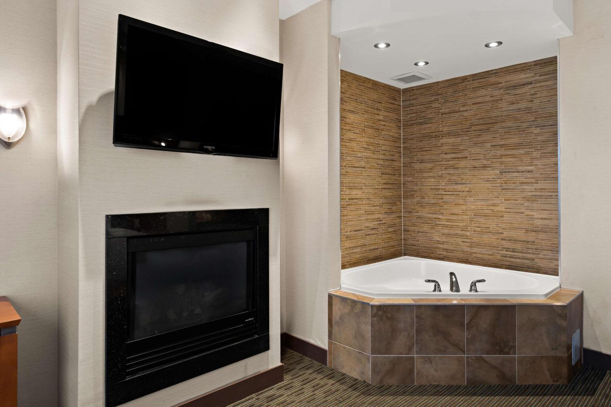 Best Western Plus Orangeville Inn & Suites Kültér fotó
